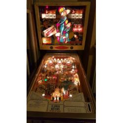 Gottlieb pinball machine 1966 'Mayfair'