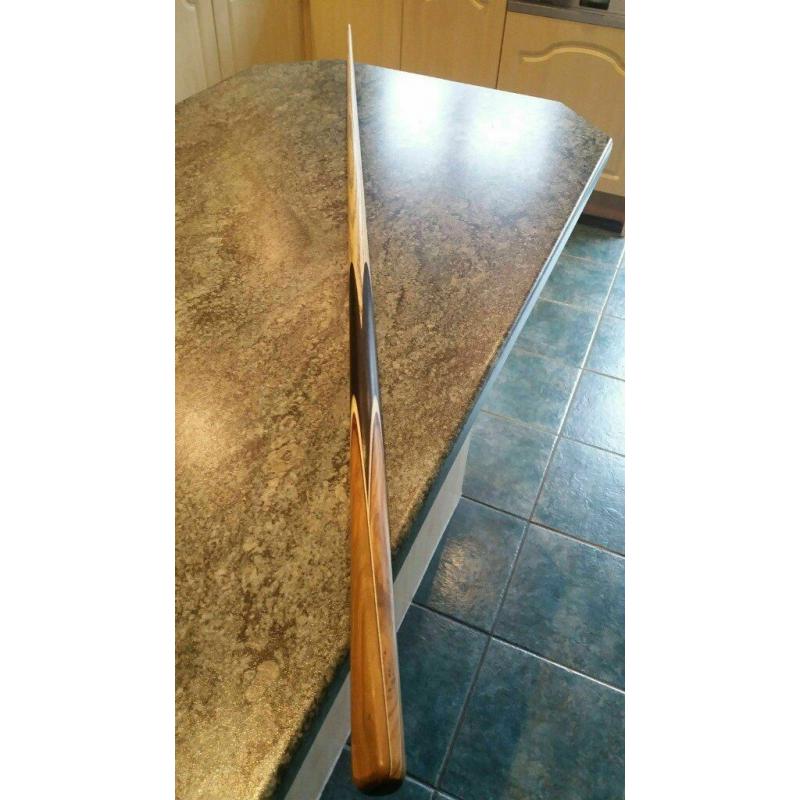 OLD SNOOKER CUE (JOHN PARRIS CONVERSION SUPERIOR CUE DESIGN SPLICING) - ?495