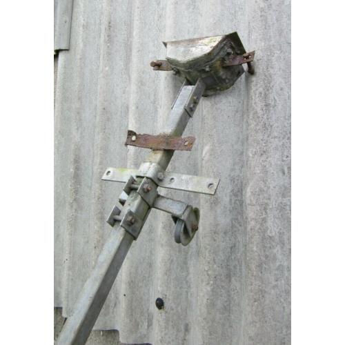 Commercial Greenhouse Galvanised Gutter End Stop/box sections