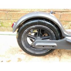 Xiaomi Mi M365 scooter 250w