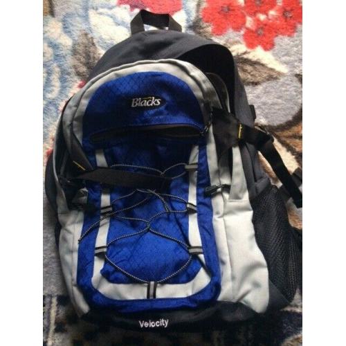 BLACKS "Velocity" backpack