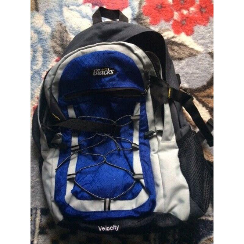 BLACKS "Velocity" backpack