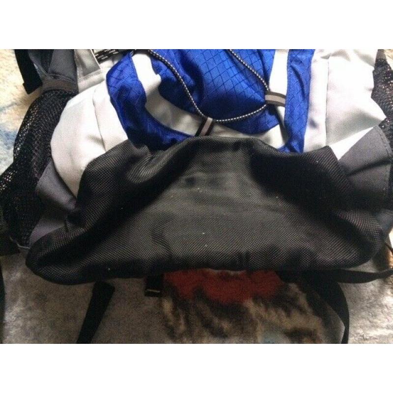 BLACKS "Velocity" backpack
