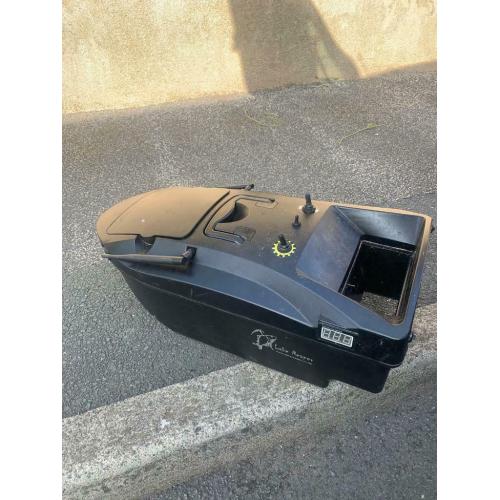 Lake reaper bait boat