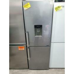 Samsung fridge freezer with water dispenser