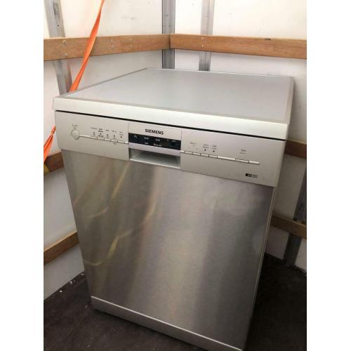 Simens iq100 dishwasher