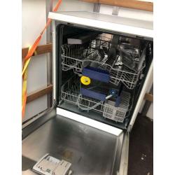 Simens iq100 dishwasher