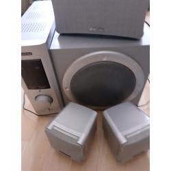Sound system 5 speaker with dvd player