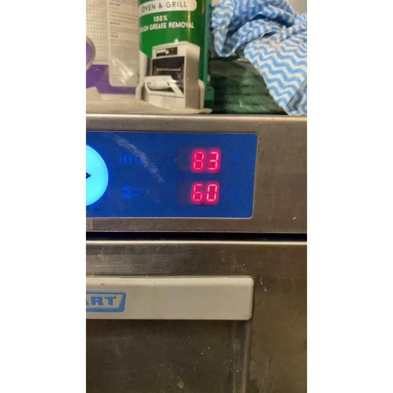 Commercial dishwasher