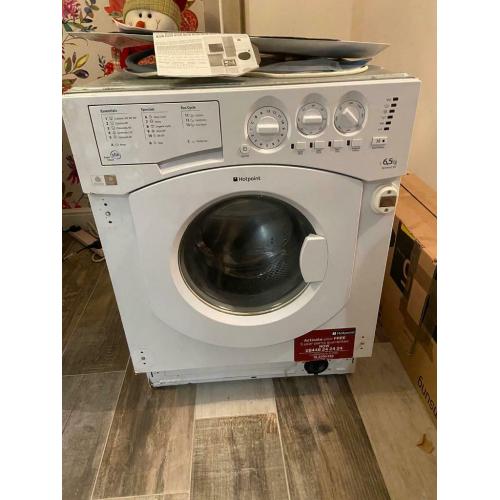 Hotpoint BHWM129 Integrated washing machine