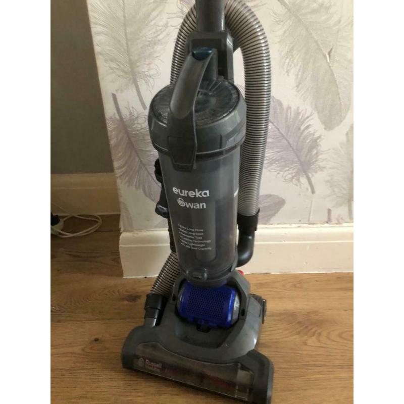Swan roller ball hoover