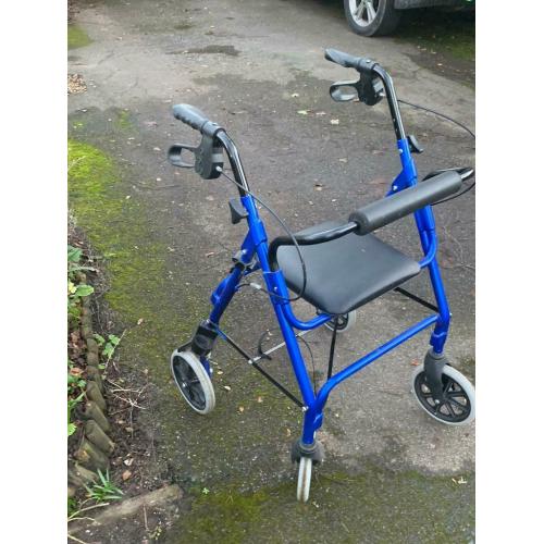 New Walking/Zimmer Frame