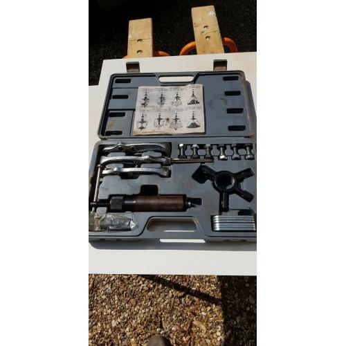 Hydraulic Puller