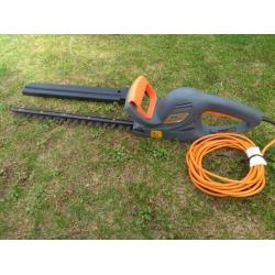 Challenge Hedge Cutter
