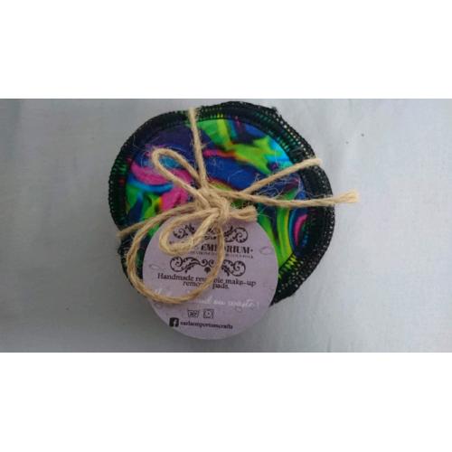 Reusable makeup remover pads