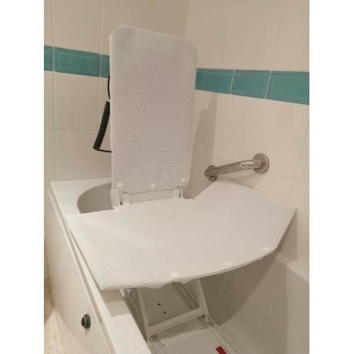 Bath Chair/Lift. Just Reduced by ?50.00!