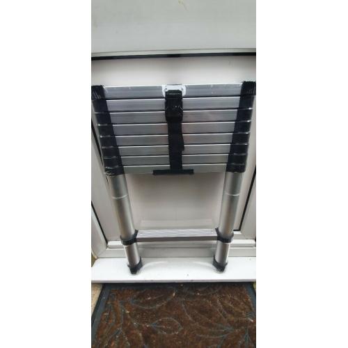 TELESCOPIC ALUMINIUM LADDER