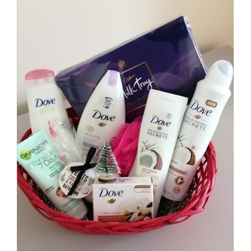 I sell giftbaskets for a good present.