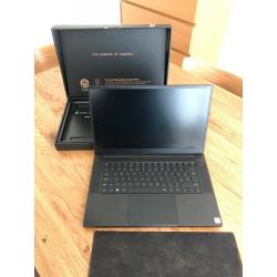 Razer Blade 15 Base 2020: RTX 2060 Max-Q FHD-144Hz i7-10750H 16GB RAM 512GB SSD