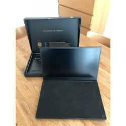 Razer Blade 15 Base 2020: RTX 2060 Max-Q FHD-144Hz i7-10750H 16GB RAM 512GB SSD