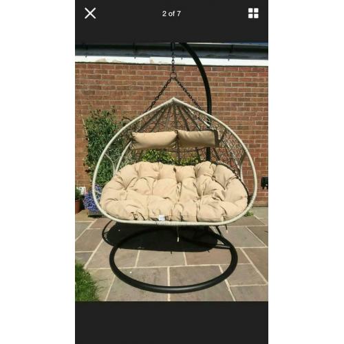 Egg hanging chair