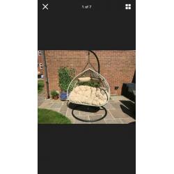 Egg hanging chair