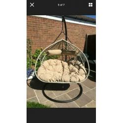 Egg hanging chair