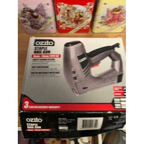 Staple gun