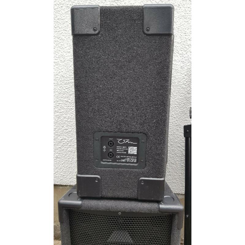OHM RW2 200W - Loudspeakers & Stagg Stands (pair).