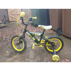 Bike with stabilisers