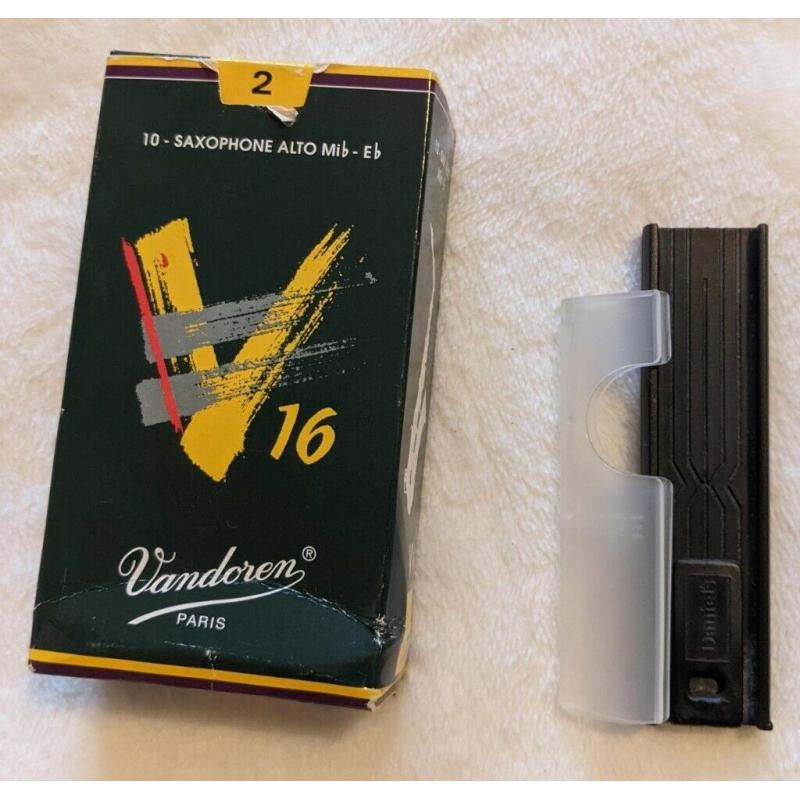 6 x Vandoren V16 size 2 reeds