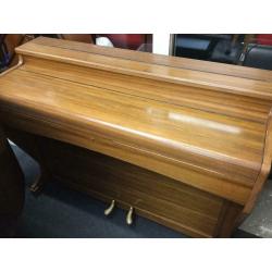 Upright Piano Barrett and Robinson 72 KEY(FREE DELIVERY) 10Mls TN157 Piano is tuned Deliver for Xmas