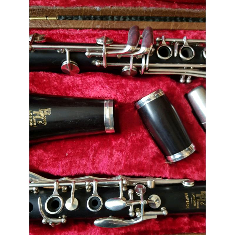 Clarinet bossey and hawkes Emperor wooden excellent condition