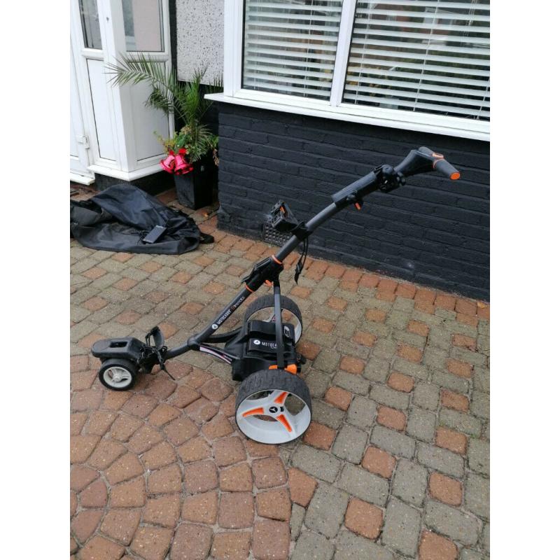 Motocaddy S7 Remote electric golf trolley 2018 version