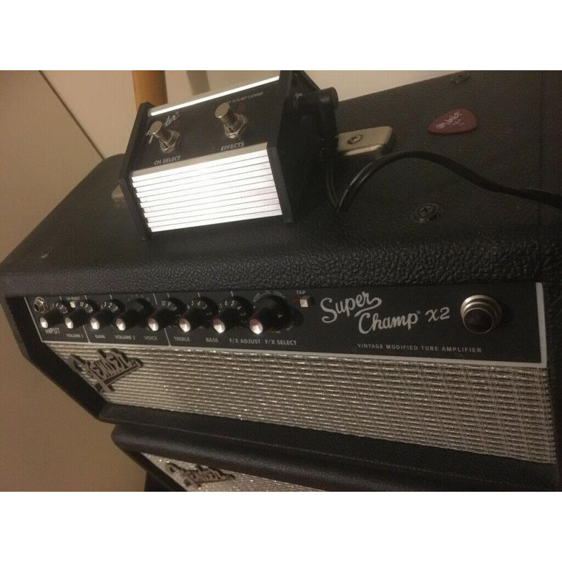 FENDER SUPER CHAMP X2 AND SC112 CABINET 1X12 80W SPEAKER & FOOTSWITCH