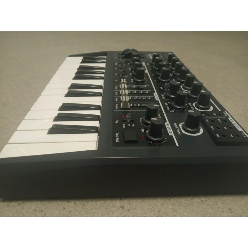 Arturia Microbrute