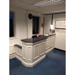 RECEPTION DESK
