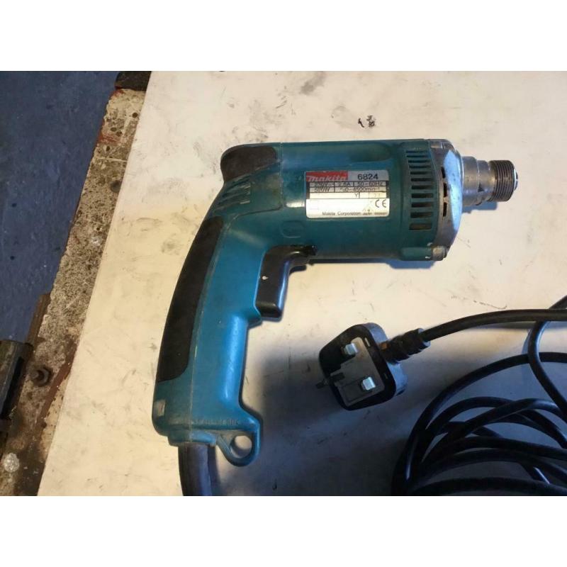 Makita tec screw driver