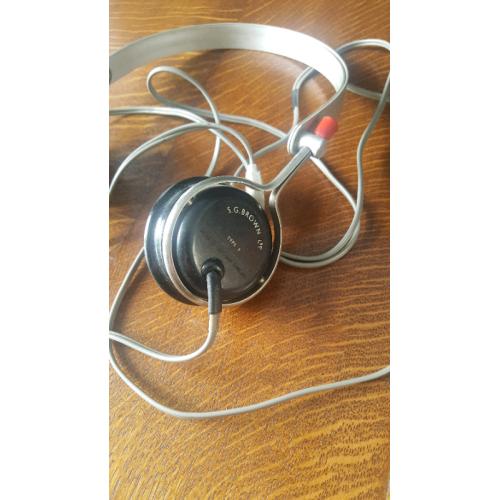VINTAGE HEADPHONES