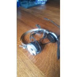 VINTAGE HEADPHONES