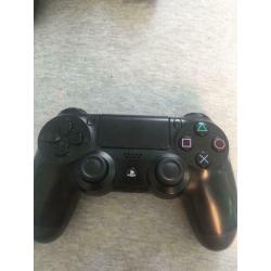 PS4 controller