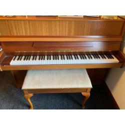 GEBR. NIENDORF Upright Piano