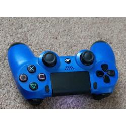 PS4 controller