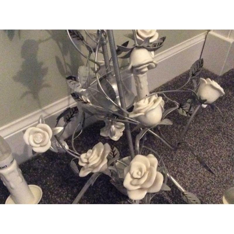 Vintage Chabby Chic Ceramic Rose Chandelier