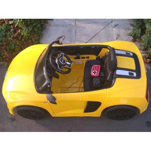 AUDI SPYDER V10. KIDS ELECTRIC CAR.