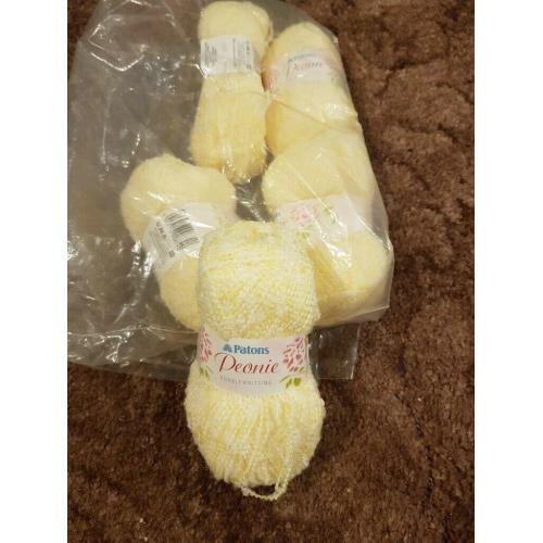 Patons Peonie Double Knitting Yarn