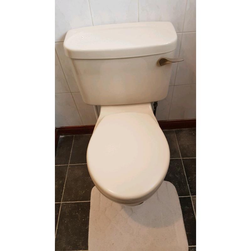 Toilet Suite