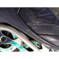 Roller blades