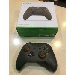 Xbox One Green/Orange Controller