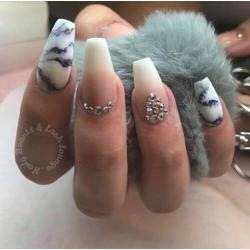 Nails & Lashes